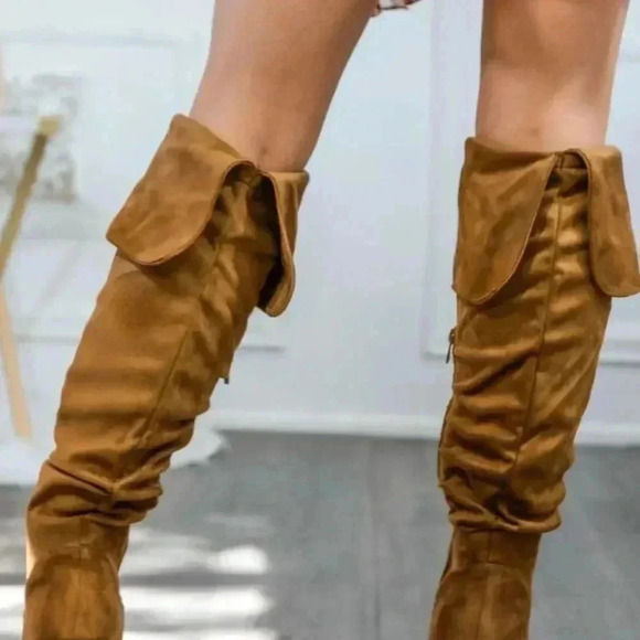 Unmatchable boots in tan - Picture 9 of 10